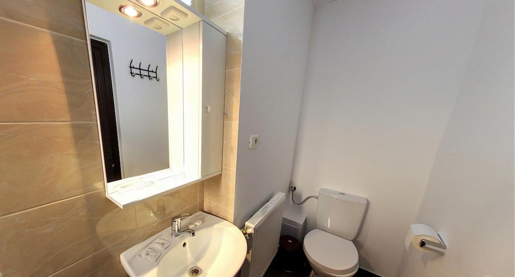 La Storia Guest House Piteşti Kamer foto